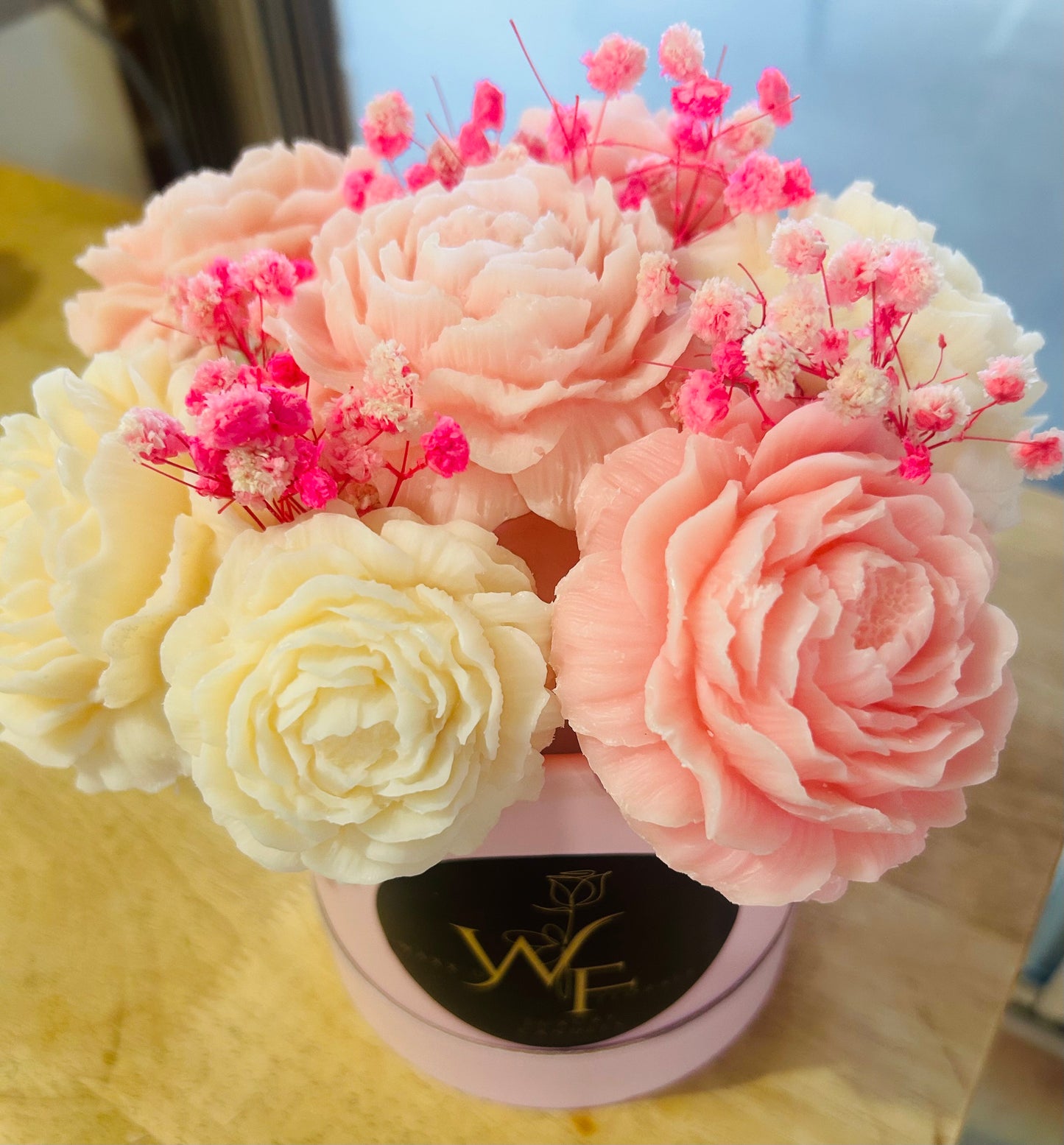 Pink Apple & Vanilla Frost - Scented Wax Bouquet
